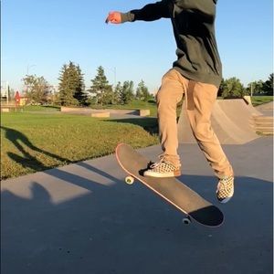 Meet your Posher, Logan